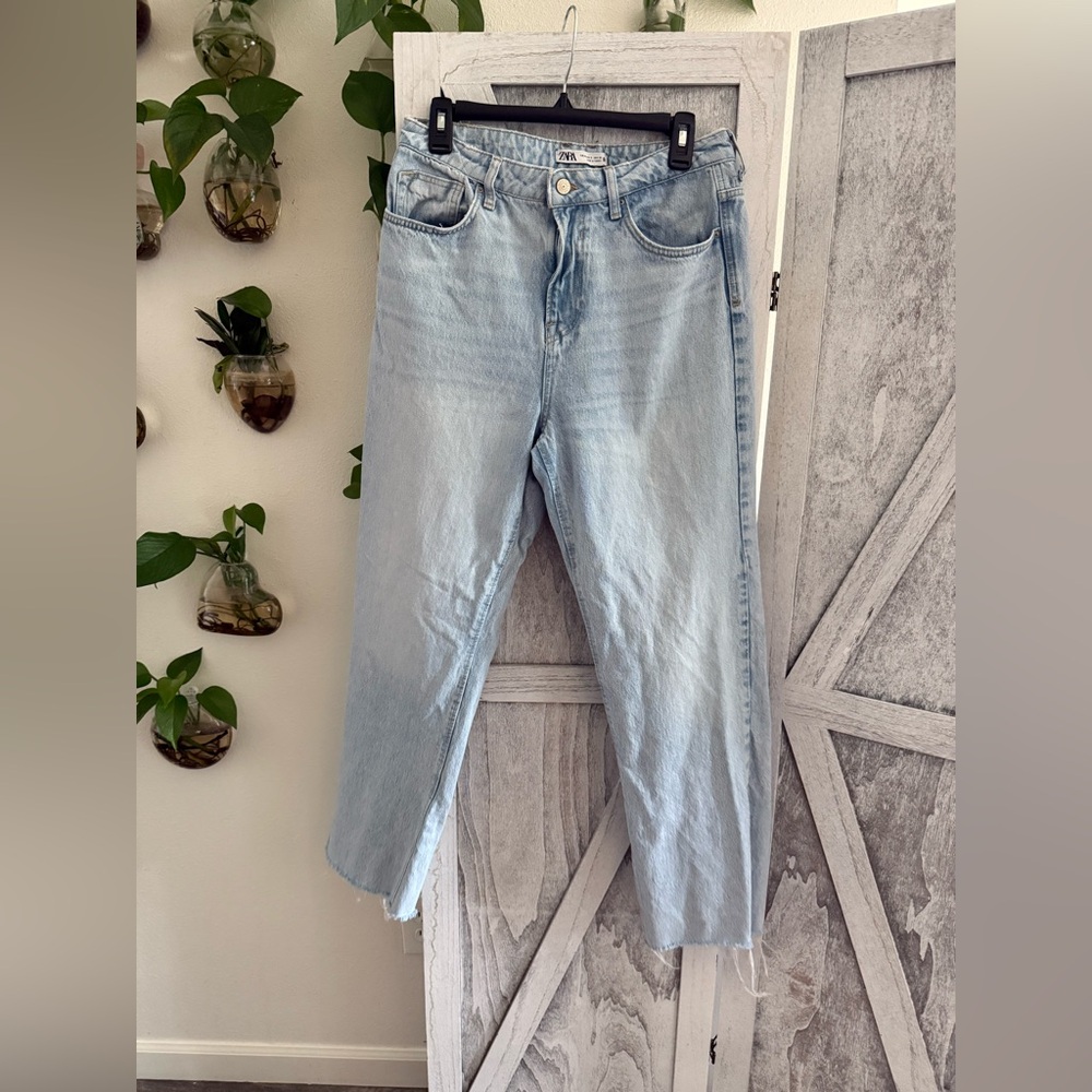 Zara Light Blue Boyfriend Jeans